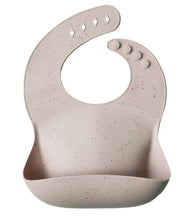 Carica l'immagine nel visualizzatore di Gallery, MUSHIE BAVAGLINO SILICONE