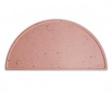 Carica l&#39;immagine nel visualizzatore di Gallery, MUSHIE TOVAGLIETTA SILICONE
